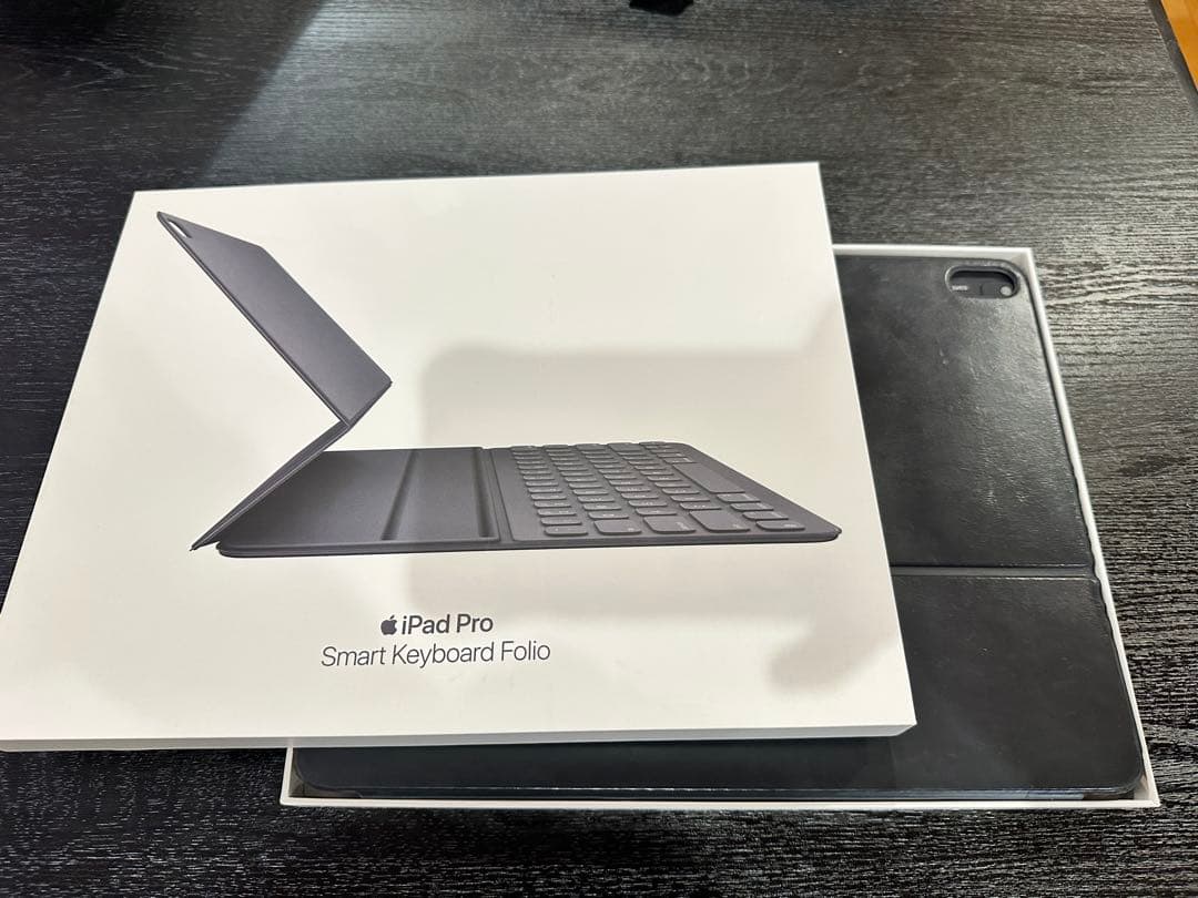 iPad Pro 12.9インチ 1TB 第3世代 Wi-fiモデル +アクセ