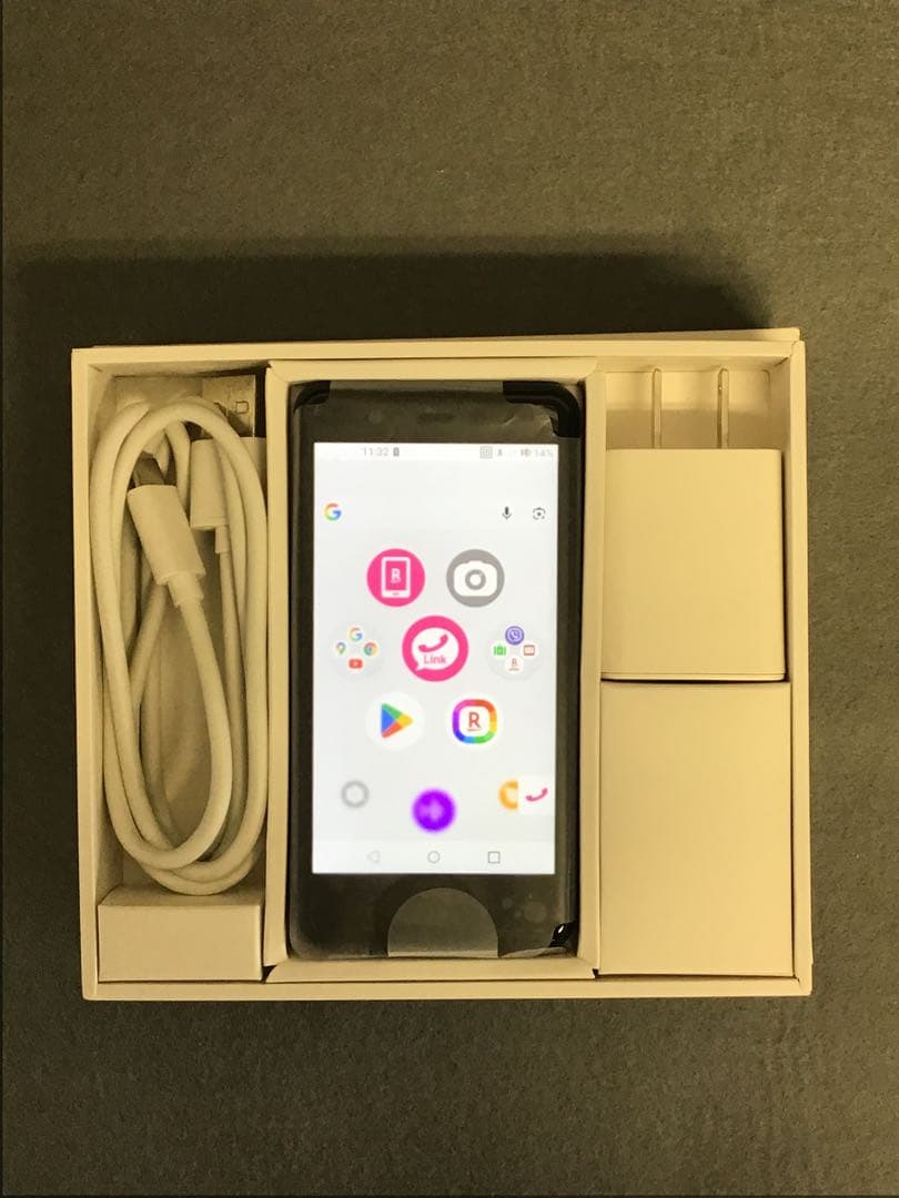 美品 国内版 SIMフリー　Rakuten mini 32GB C330