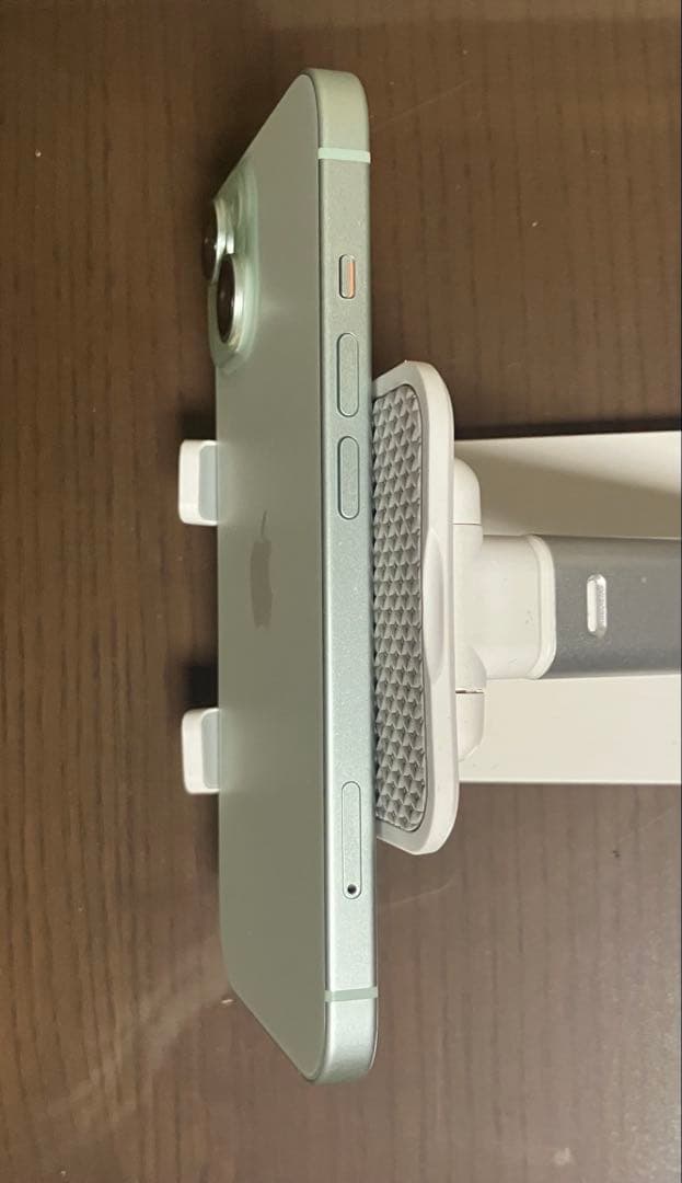 iPhone 15 128GB グリーン SIMフリー