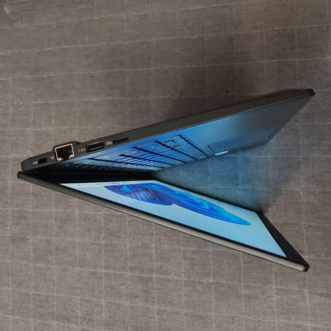 美品 Dynabook 超軽量 驚速 12世代i5 16GB 新品512GB 7