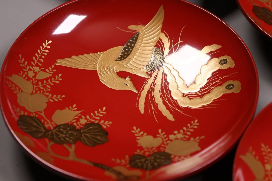 【CM243】時代木製漆器 桐鳳凰・菊 金蒔絵 朱塗 引盃 五客 木製漆器 小皿