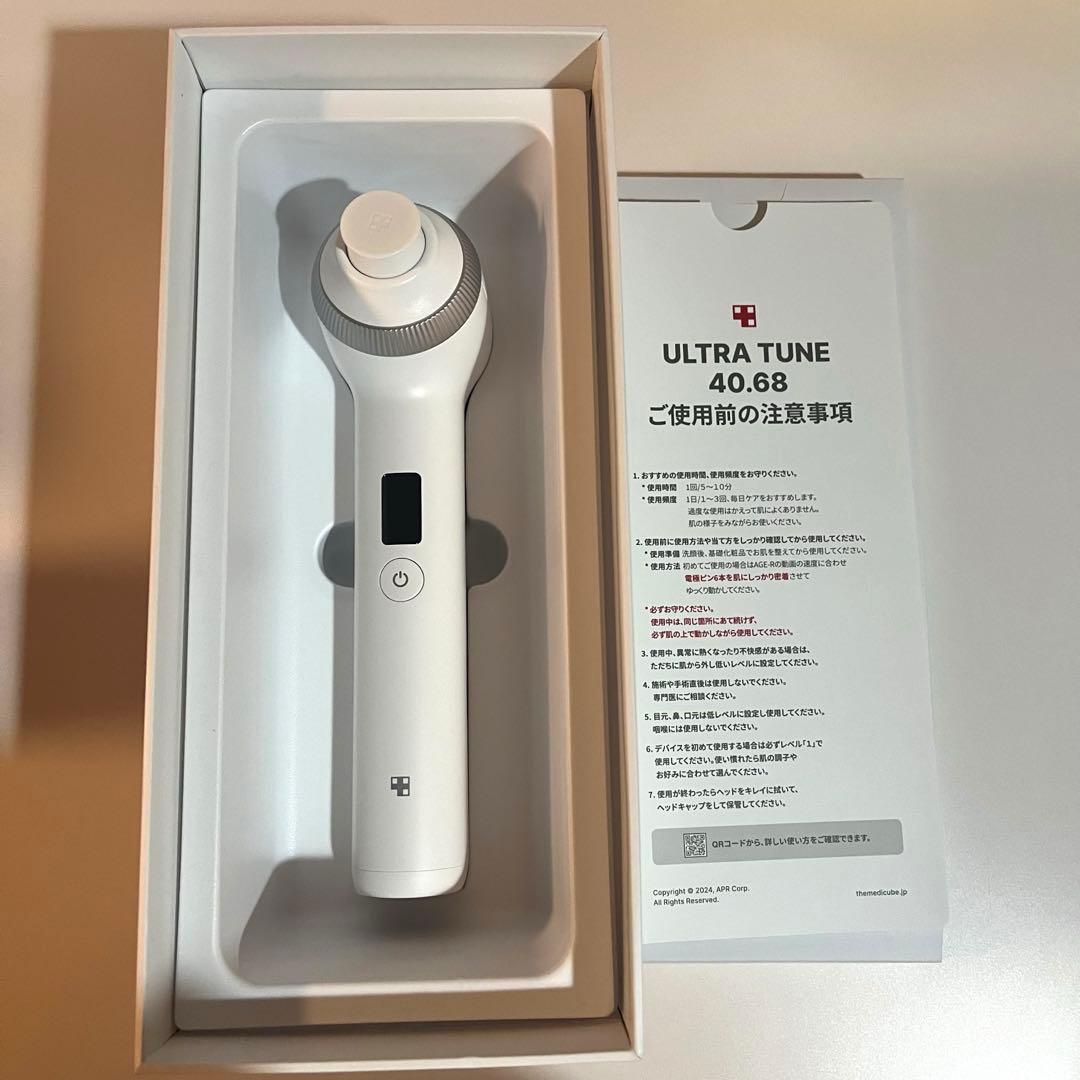 【ほぼ未使用】AGE-R ULTRA TUNE 40.68 美顔器
