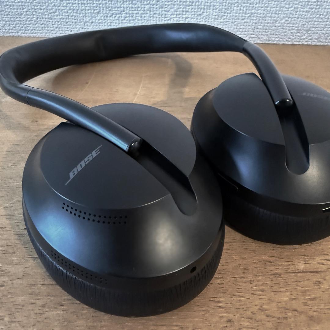 美品［Bose ノイキャン ヘッドホン 700 黒］ノイズキャンセリング