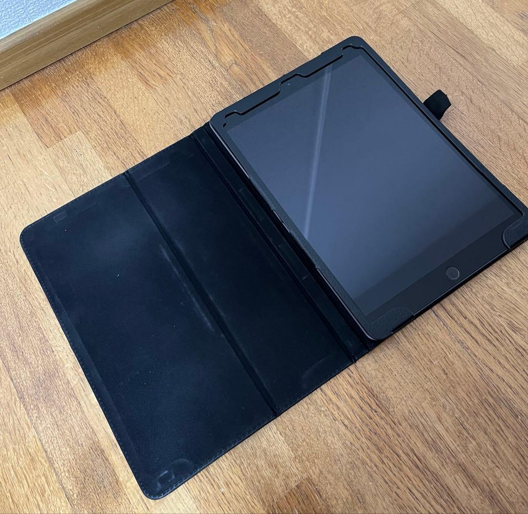 iPad 第7世代　スペースグレイ　32GB Wi-Fiモデル