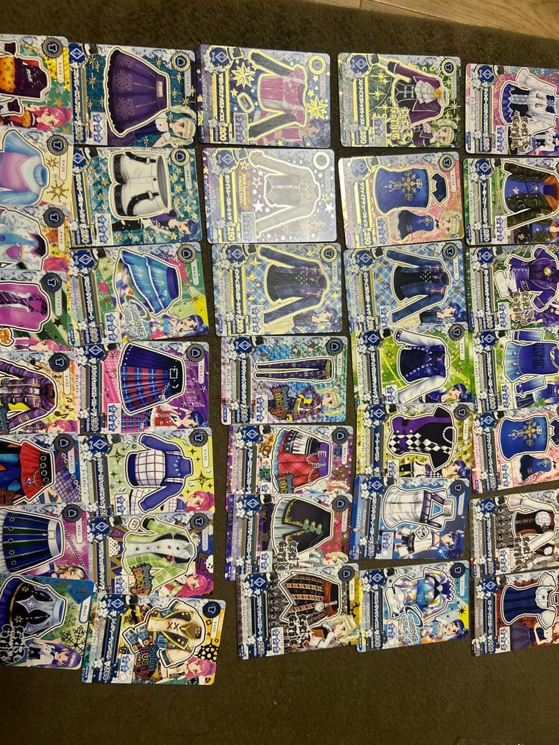 S*様 アイカツカード　大量　まとめ売り　　1000枚以上　お値下げ相談⚪︎