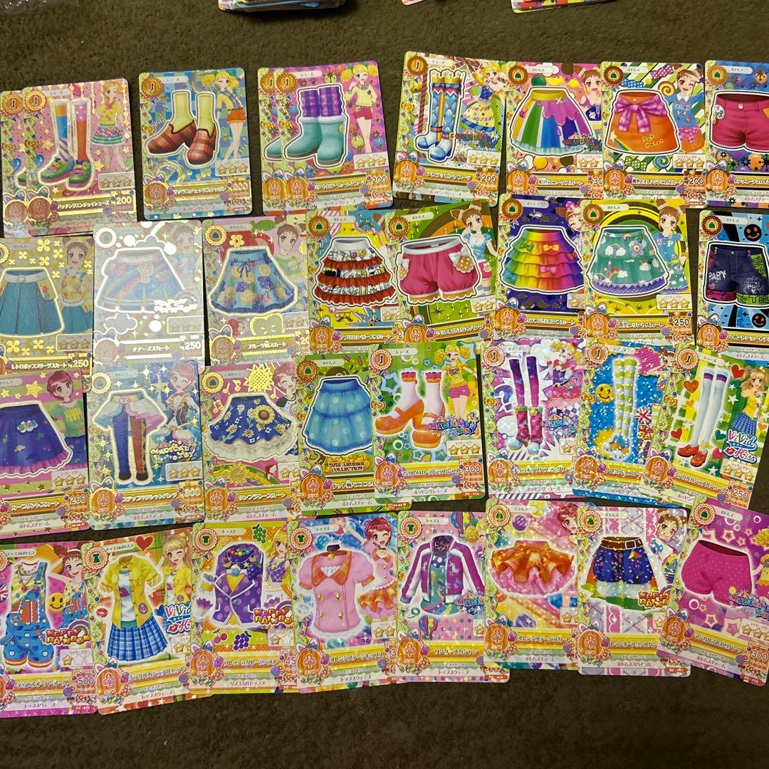 S*様 アイカツカード　大量　まとめ売り　　1000枚以上　お値下げ相談⚪︎