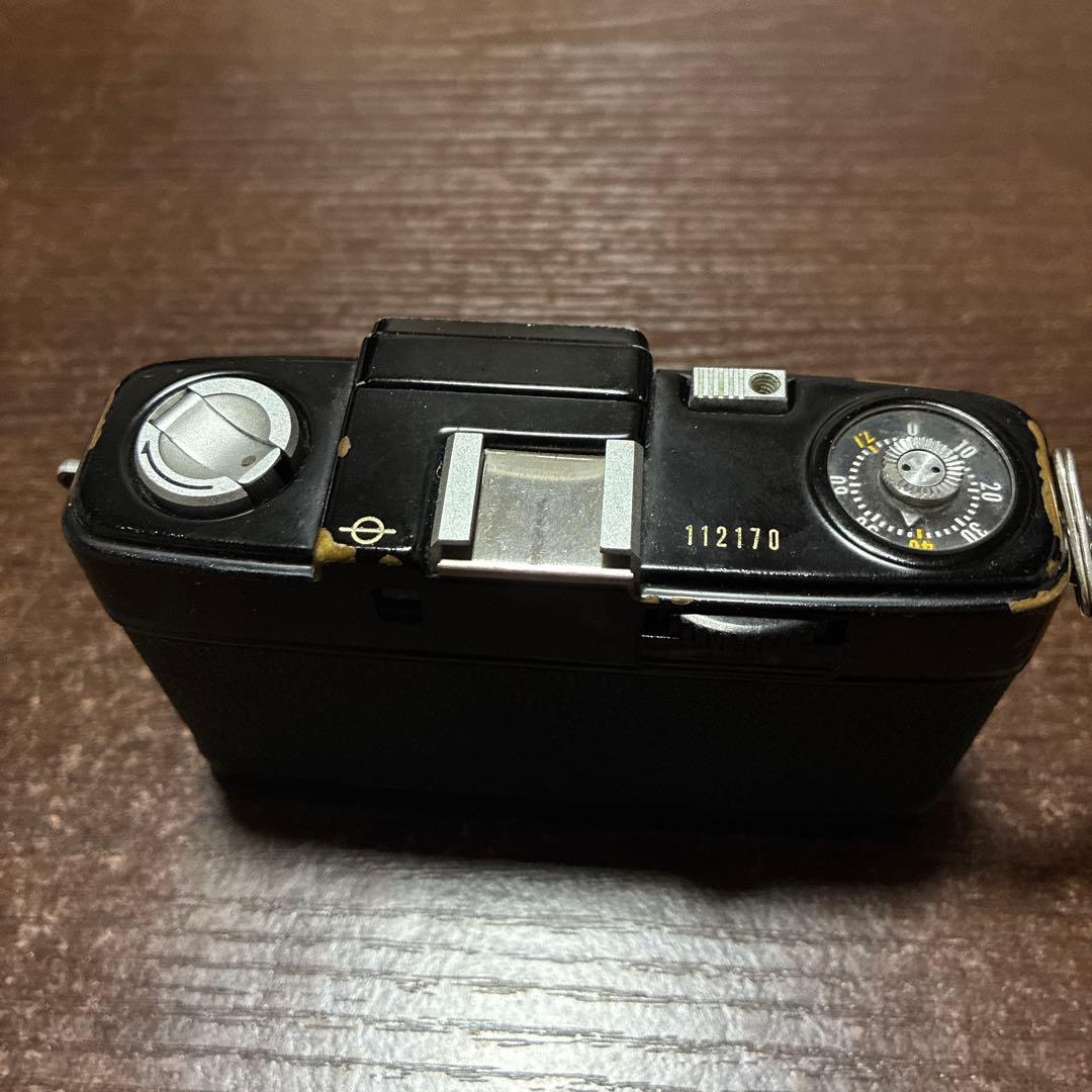 フィルムカメラ OLYMPUS PEN W