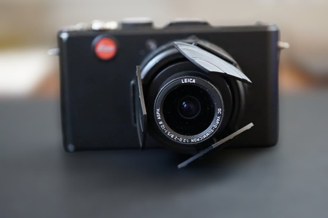 Leica D-LUX4 ブラック コンパクトデジタルカメラ