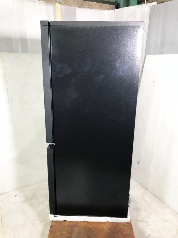 本州外玄関前　2024年製パナソニック 180L NR-B18C1-K　EQ1I