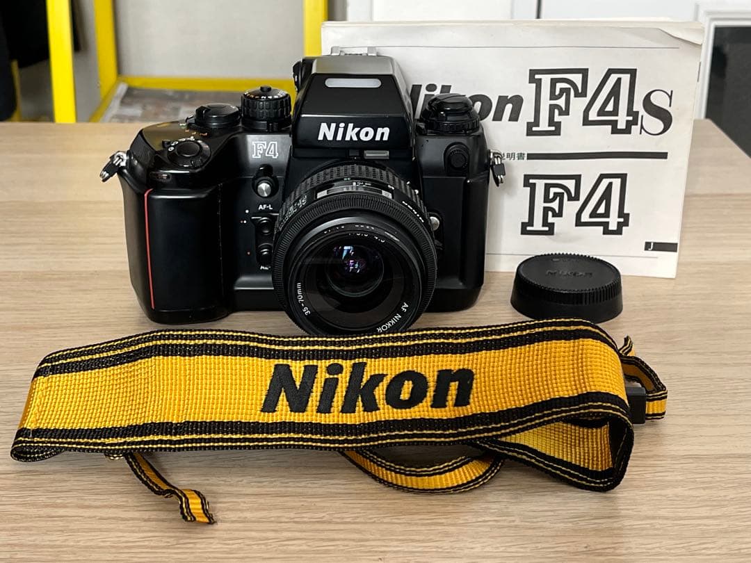 Nikon F4 35-70mmレンズ・説明書・ストラップ付き