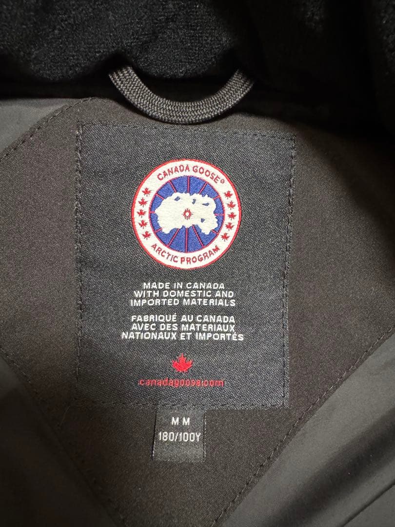 【超美品】  ブラック ダウンベスト