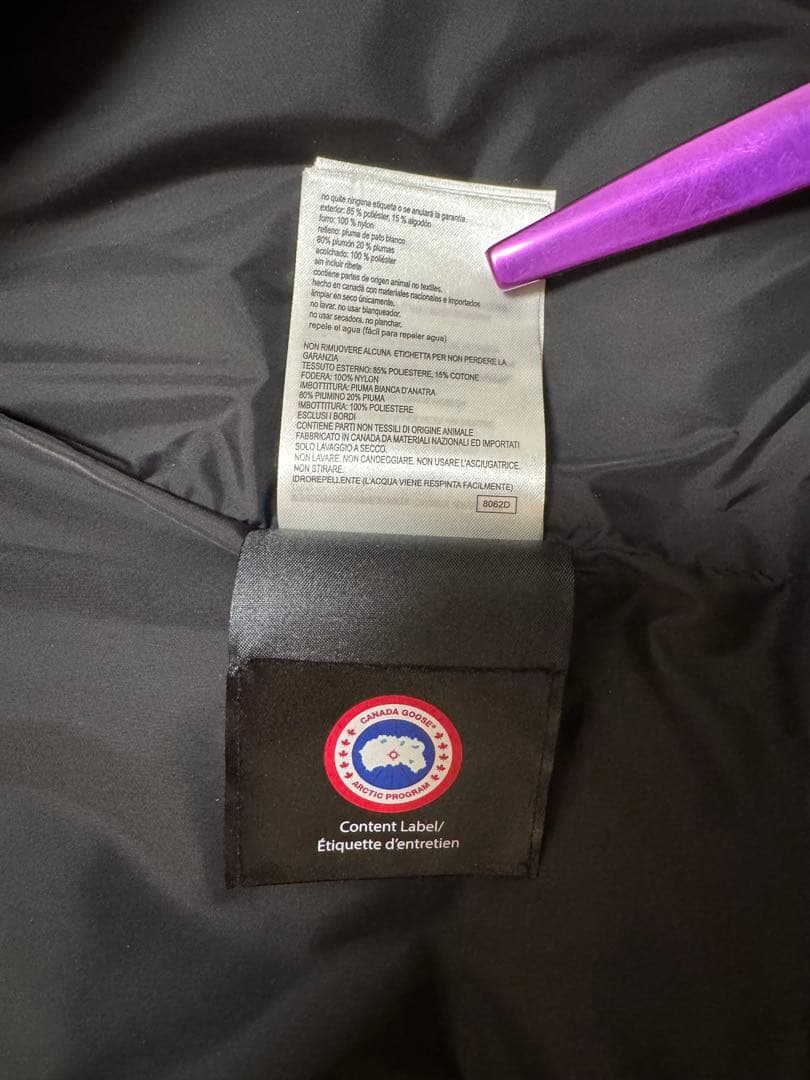 【超美品】  ブラック ダウンベスト