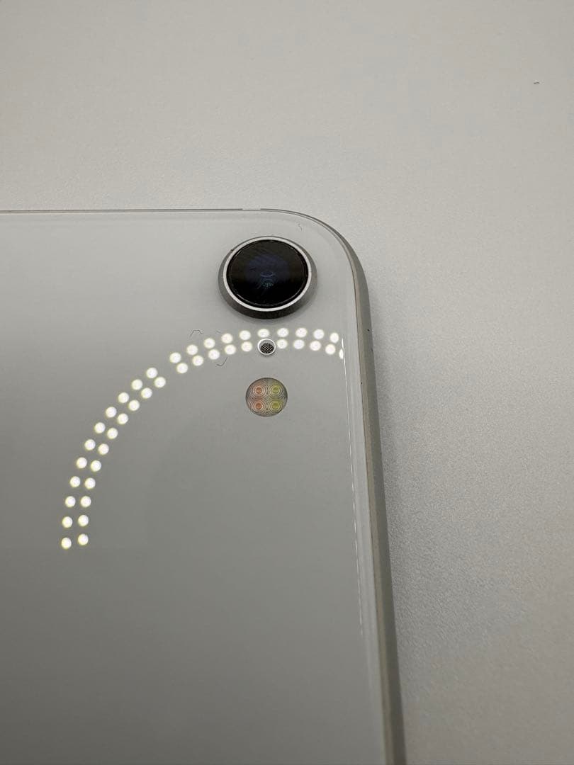 【お子様用に】iPhoneSE2 64GB SIMロック無し