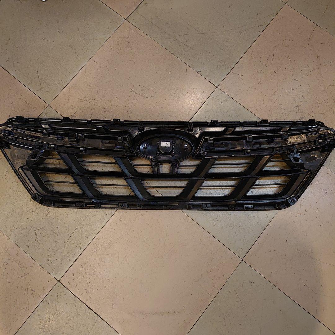 スバル フロントグリル