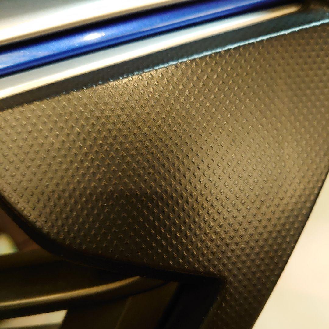 スバル フロントグリル