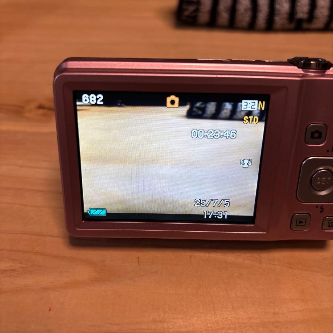 デジタルカメラ　CASIO EX-ZS5 ピンク