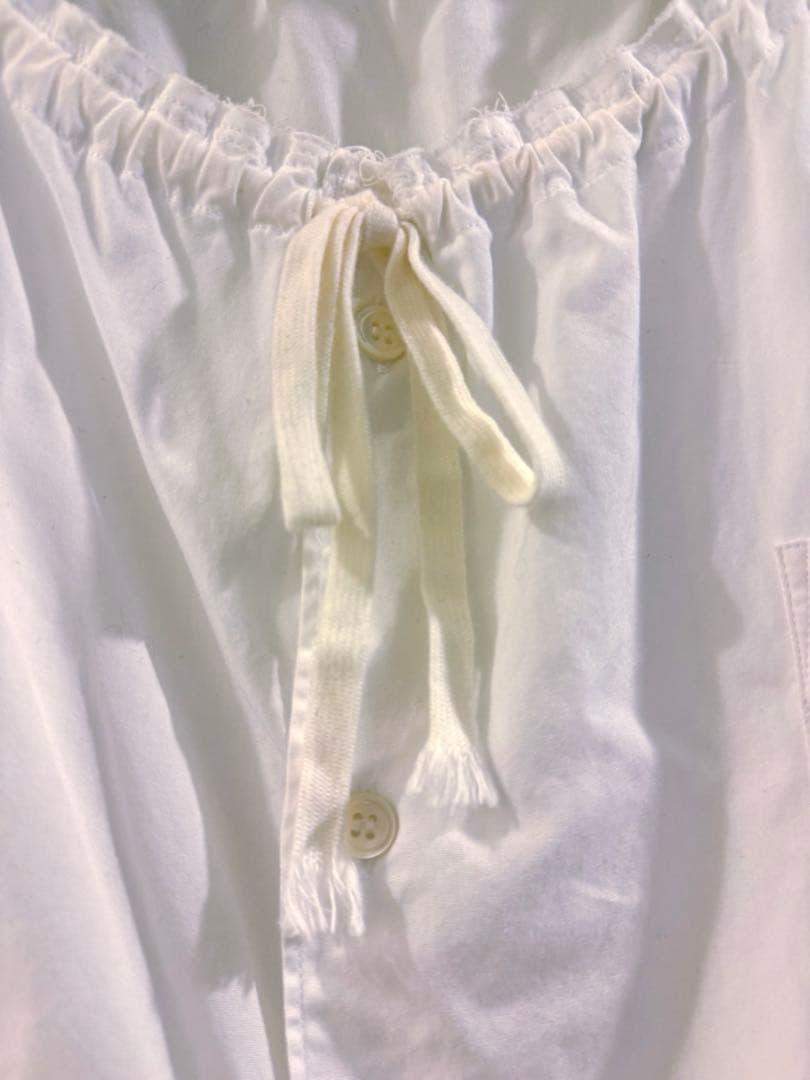 コムデギャルソン　18SS ホワイト 長袖シャツ　RB-B018