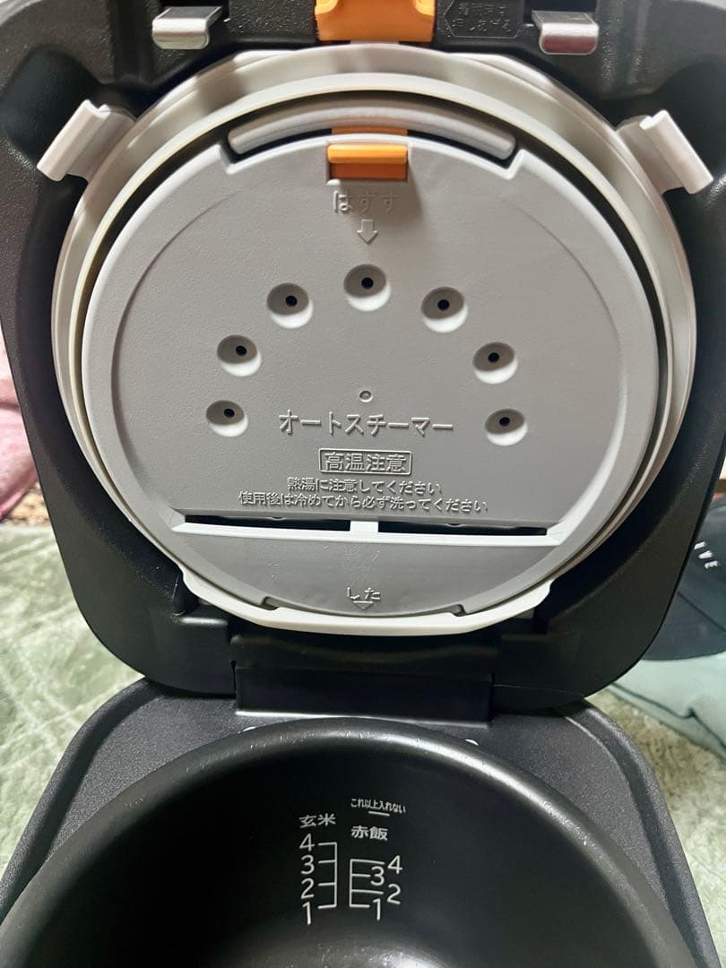 ★美品★22年製5.5合 日立 圧力&スチーム ふっくら御膳 RZ-TS105M