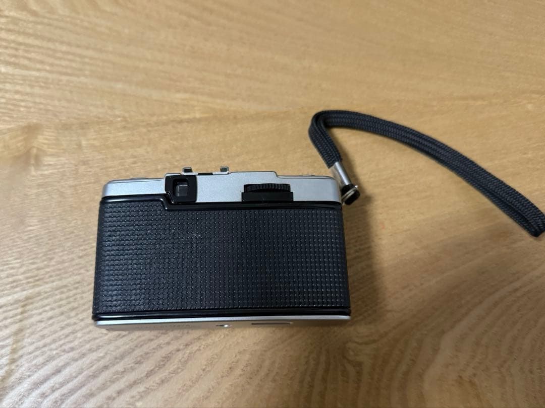 美品　OLYMPUS PEN EE-3 フィルムカメラ