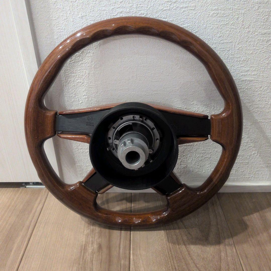 momo ウッドAL36 ステアリングホイール