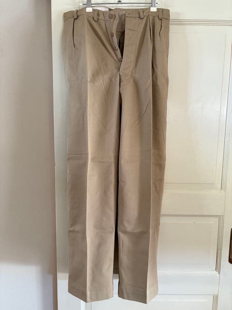 【VINTAGE デットストック】フランス軍 M52 チノトラウザーズ前期型