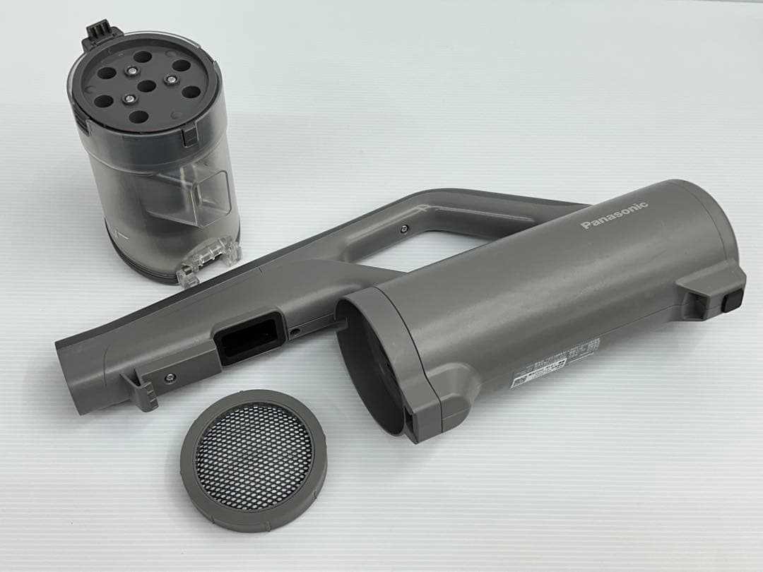 中古　動作保証　2022年製　Panasonic MC-SB65J 掃除機　本体