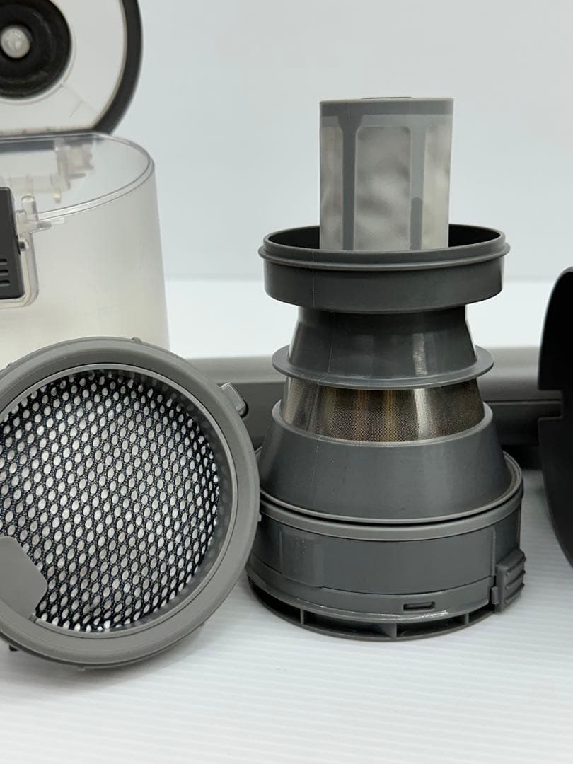 中古　動作保証　2022年製　Panasonic MC-SB65J 掃除機　本体