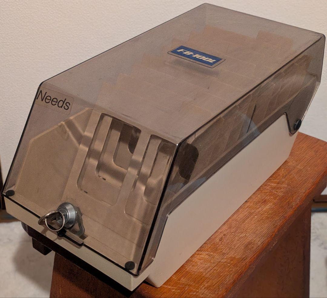 希少鍵付き/FB-100L Needs/ フロッピーディスクケース クリーム色