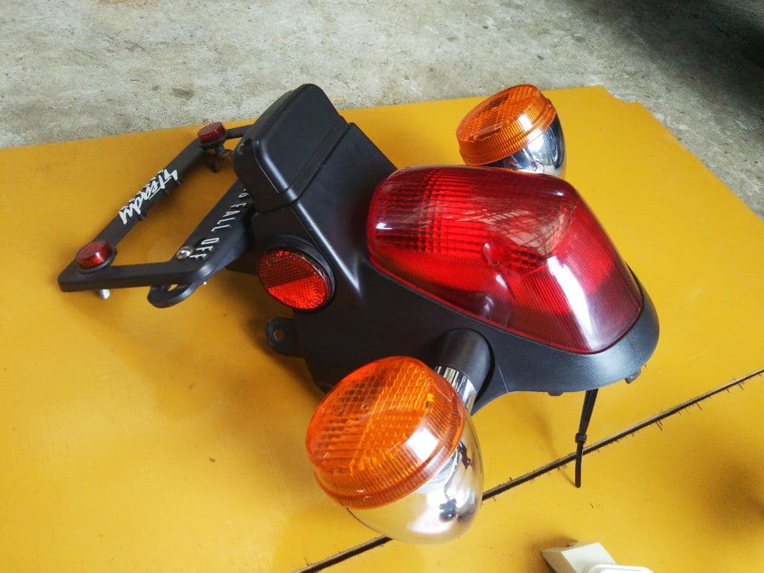 メトロポリタン テールランプ 中古 スクーピー