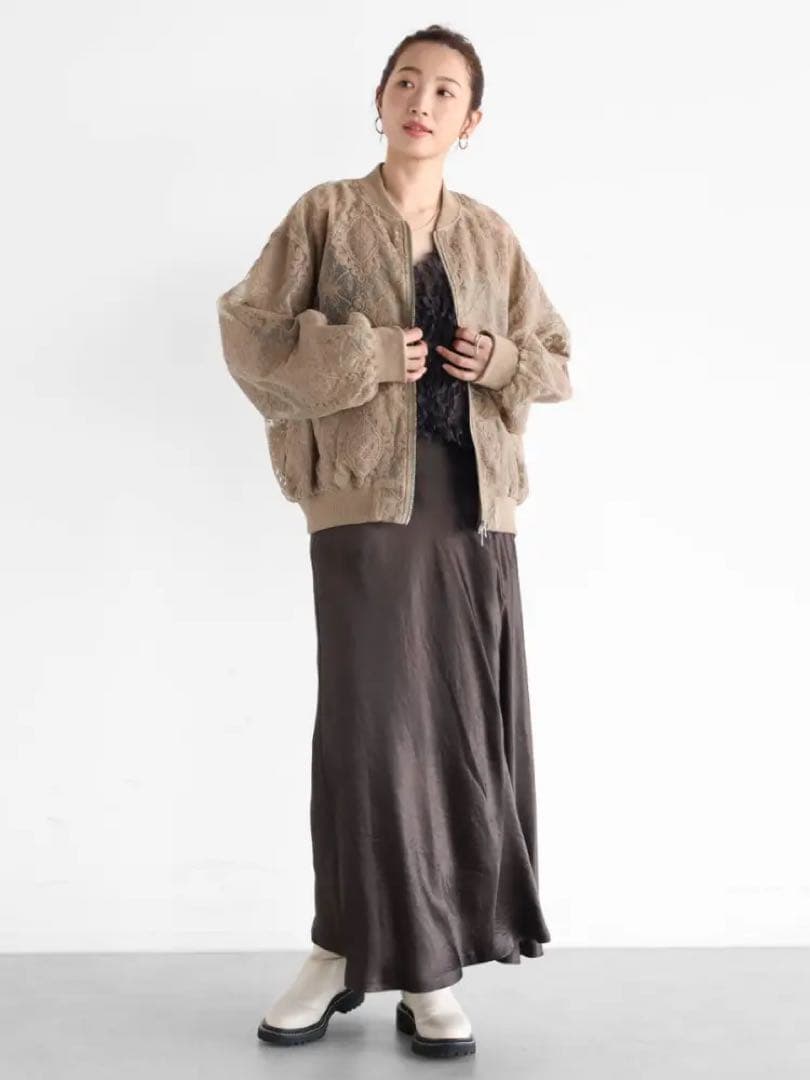 新品★ヤマダヤ　Vin ヴァン　ダブルジップチュールレースブルゾン　ベージュ