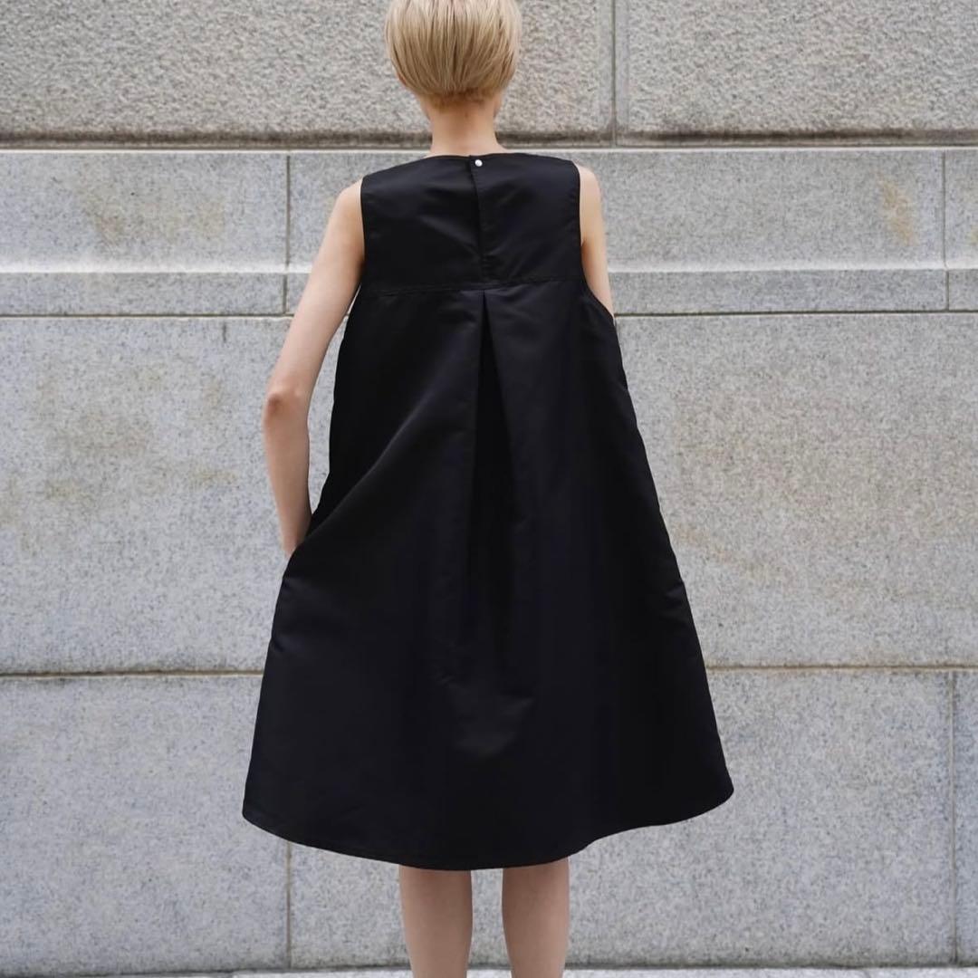 ellie ナイロンワンピース