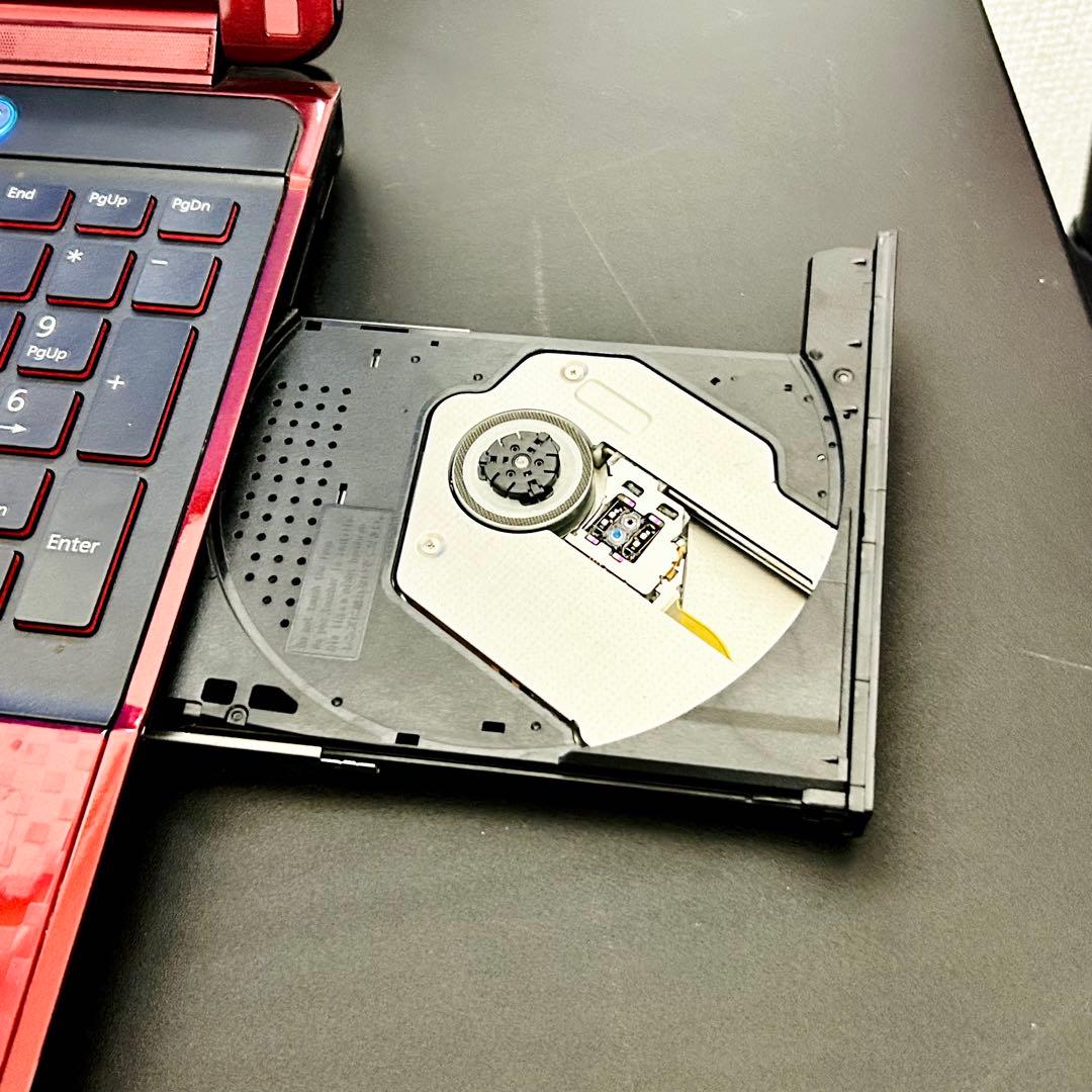 富士通 ブルーレイ搭載 Win11 Core-i7 SSD快速起動 レッド