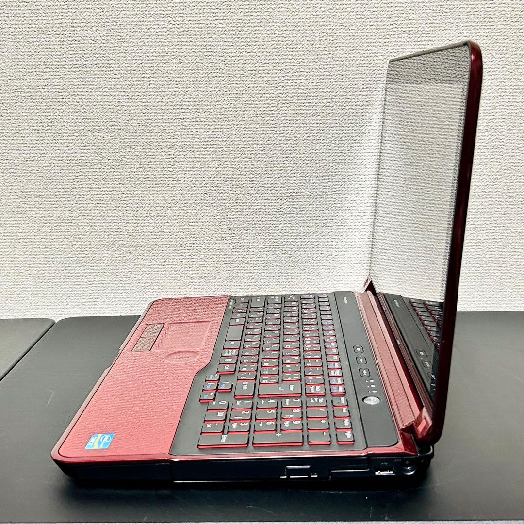 富士通 ブルーレイ搭載 Win11 Core-i7 SSD快速起動 レッド