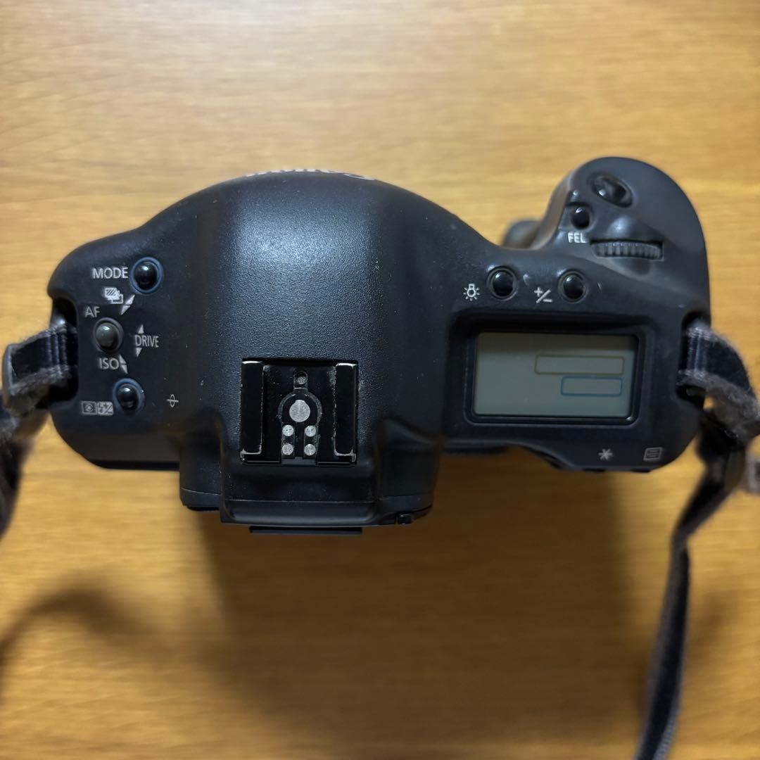 【限定値引き中】Canon EOS-1D デジタル一眼レフカメラ バッテリー付