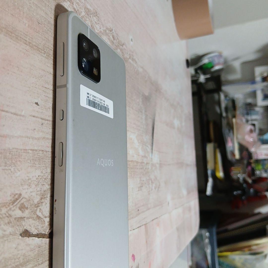 スマートフォン本体 AQUOS sense6s