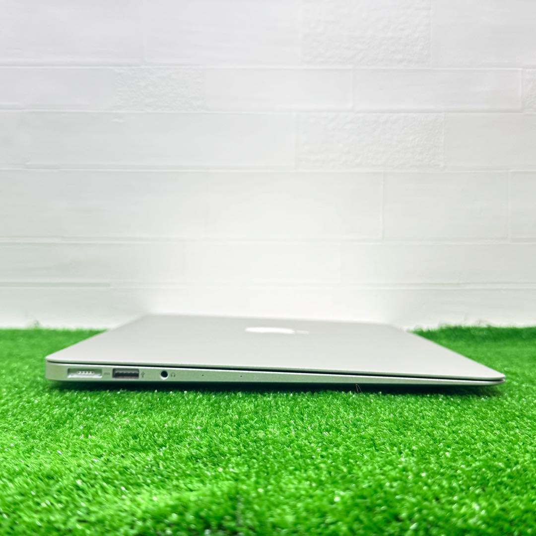 Apple MacBook Air i5 4GB SSD256GB ノートPC