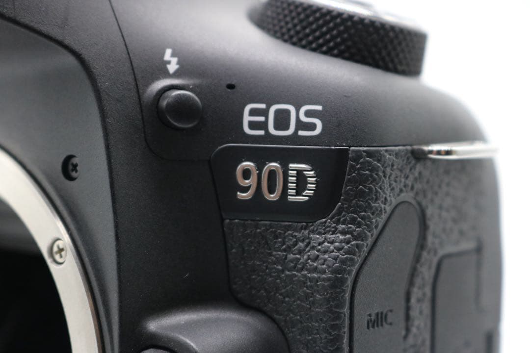 美品 【Canon EOS 90D ダブルレンズセット】 Wi-Fi搭載