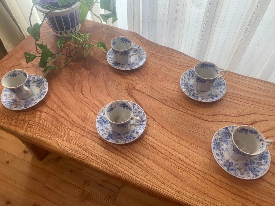 最終値下げ✨勿体ない利用&重厚リビングローテーブル、TVボード(栴檀一枚板天板)