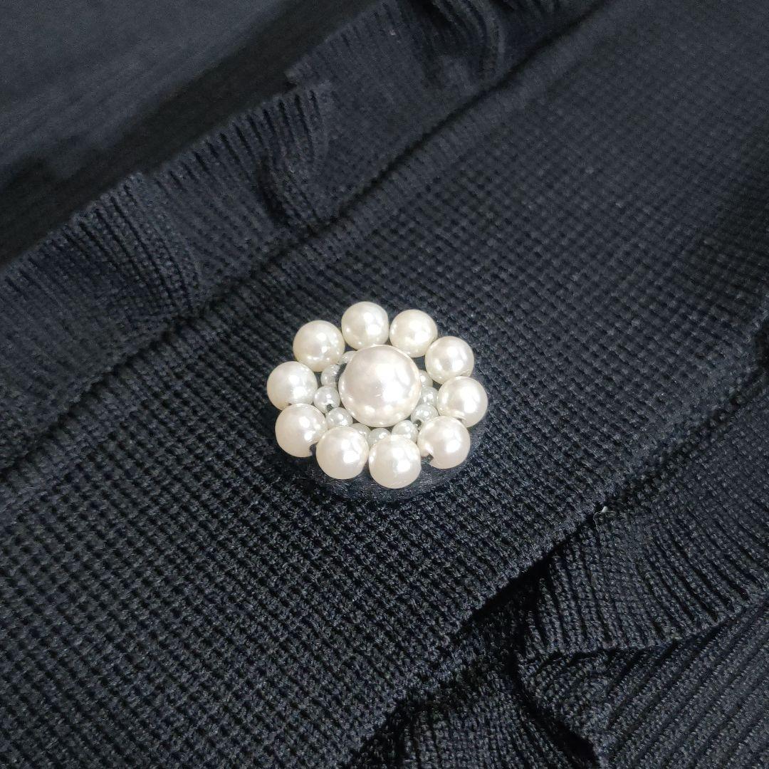 美品✨スーパービューティー　レーヨンニット　ビジューボタンワンピース　黒　42