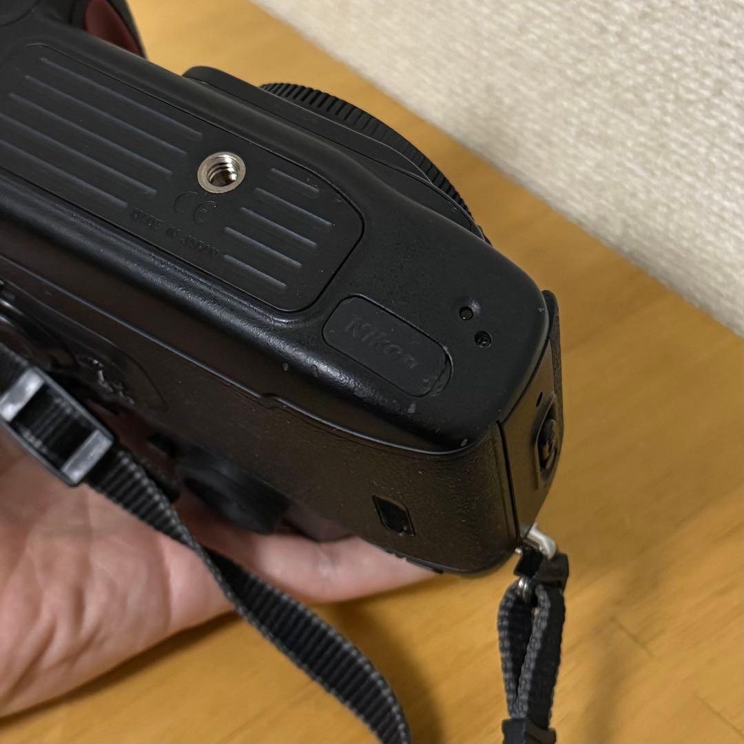 【美品】Nikon F100 & Nikon AF NIKKOR 28-105