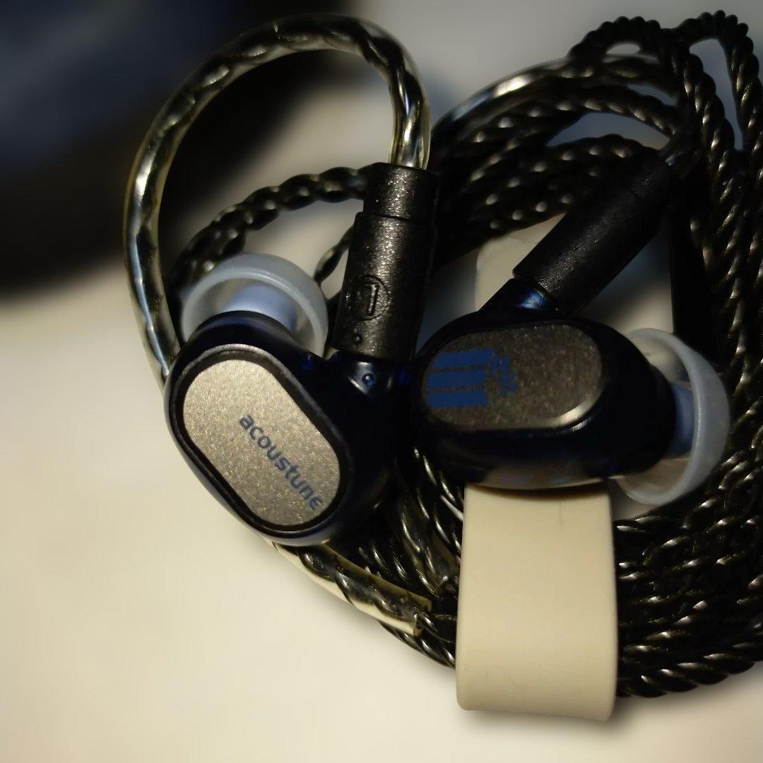 さ*読様 acoustune RS3 aiiro 4.4mバランス接続モニターイ