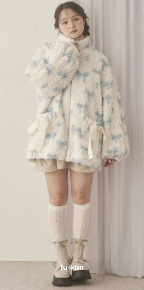 【新品・未開封】メリージェニー Fluffy Tulip Boa Blouson