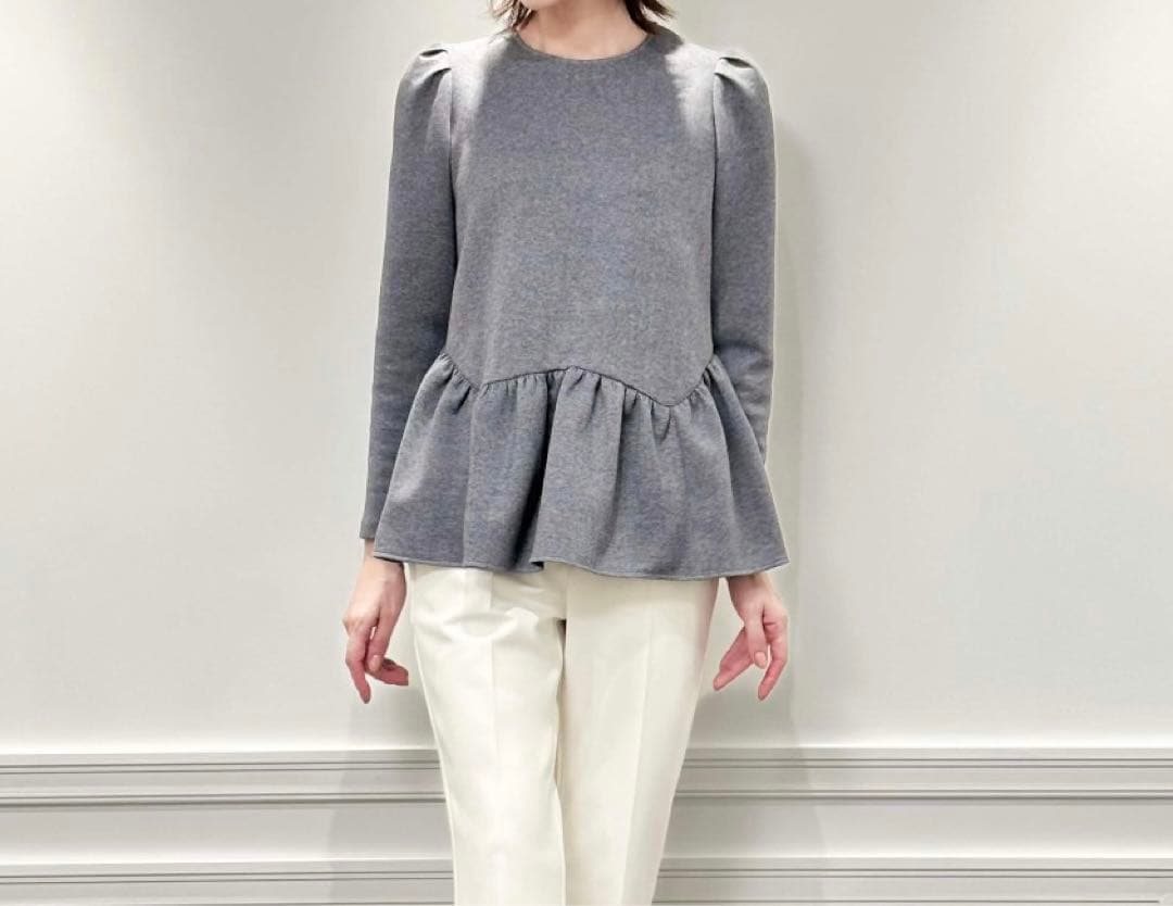 エムプルミエ　ダンボールニットペプラムカットソー