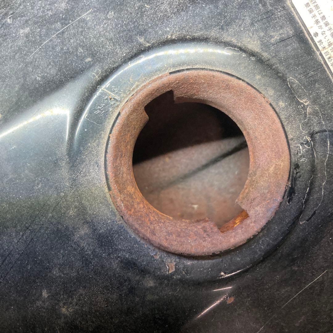 SUZUKI GSX４００,２５０eザリバイクタンク 黒 錆あり