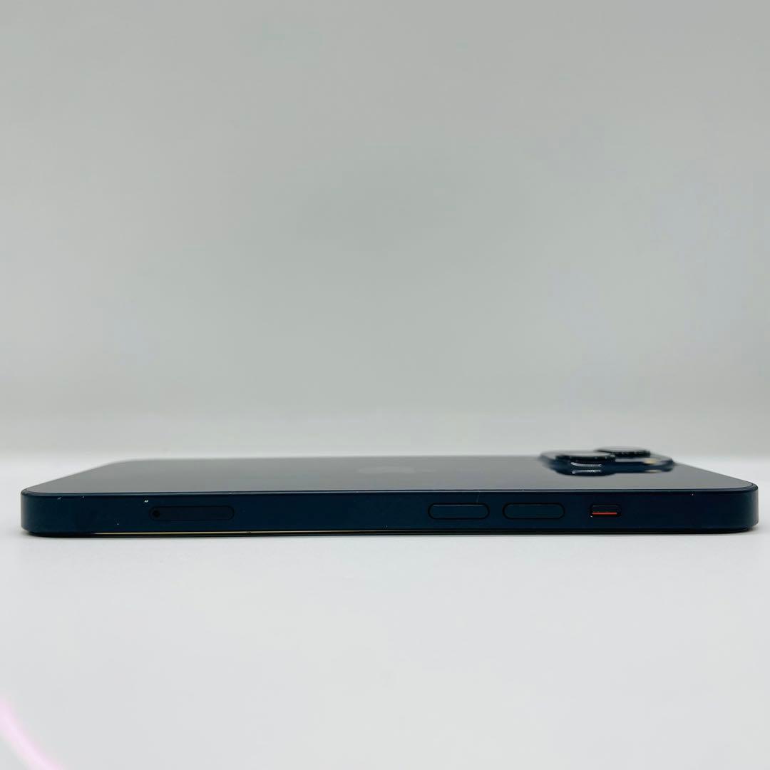 iPhone 13 256GB　バッテリー新品交換済み