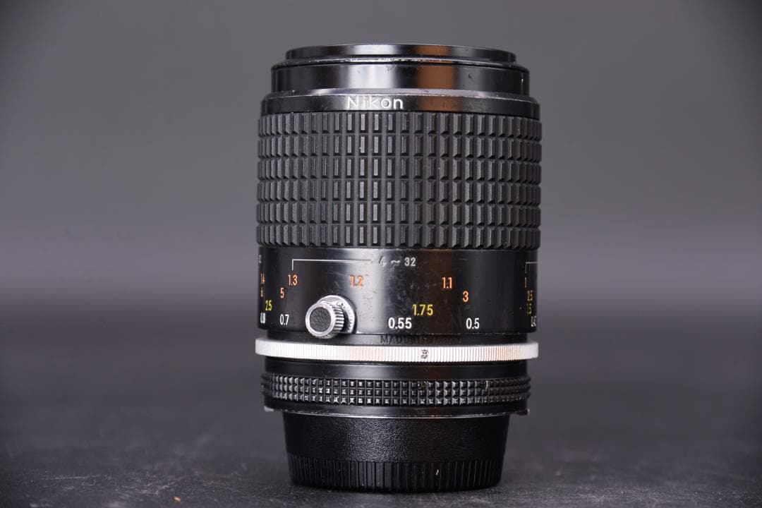 Nikon ニコン Ai-S Micro Nikkor 105mm f2.8