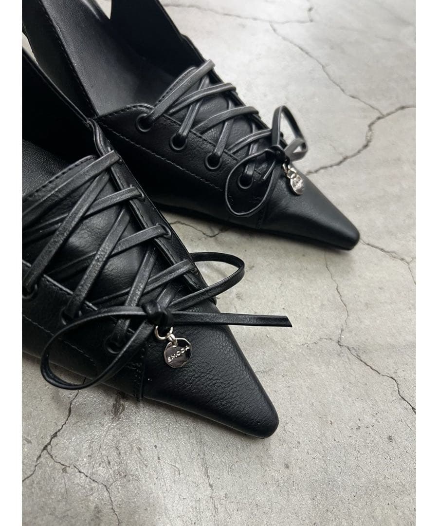 【試着のみ】EMODA レースアップリボンパンプス