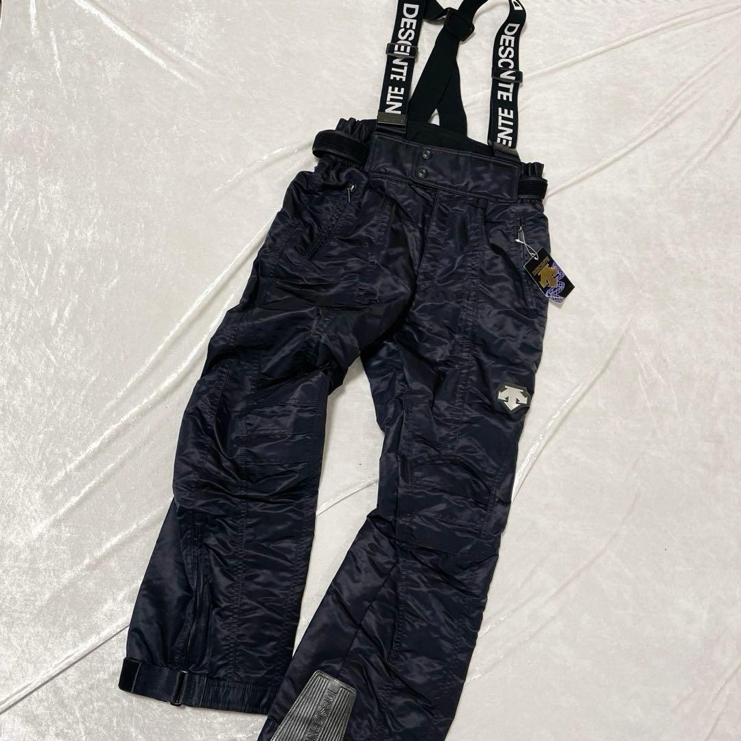 美品　タグ付き　デサント　パンツ　ロゴ　スキー　ウェア