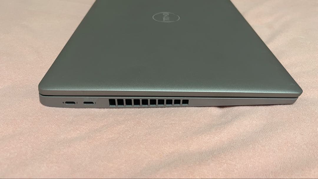 美品 Dell Latitude 5530 i5-12 16GB 512GB