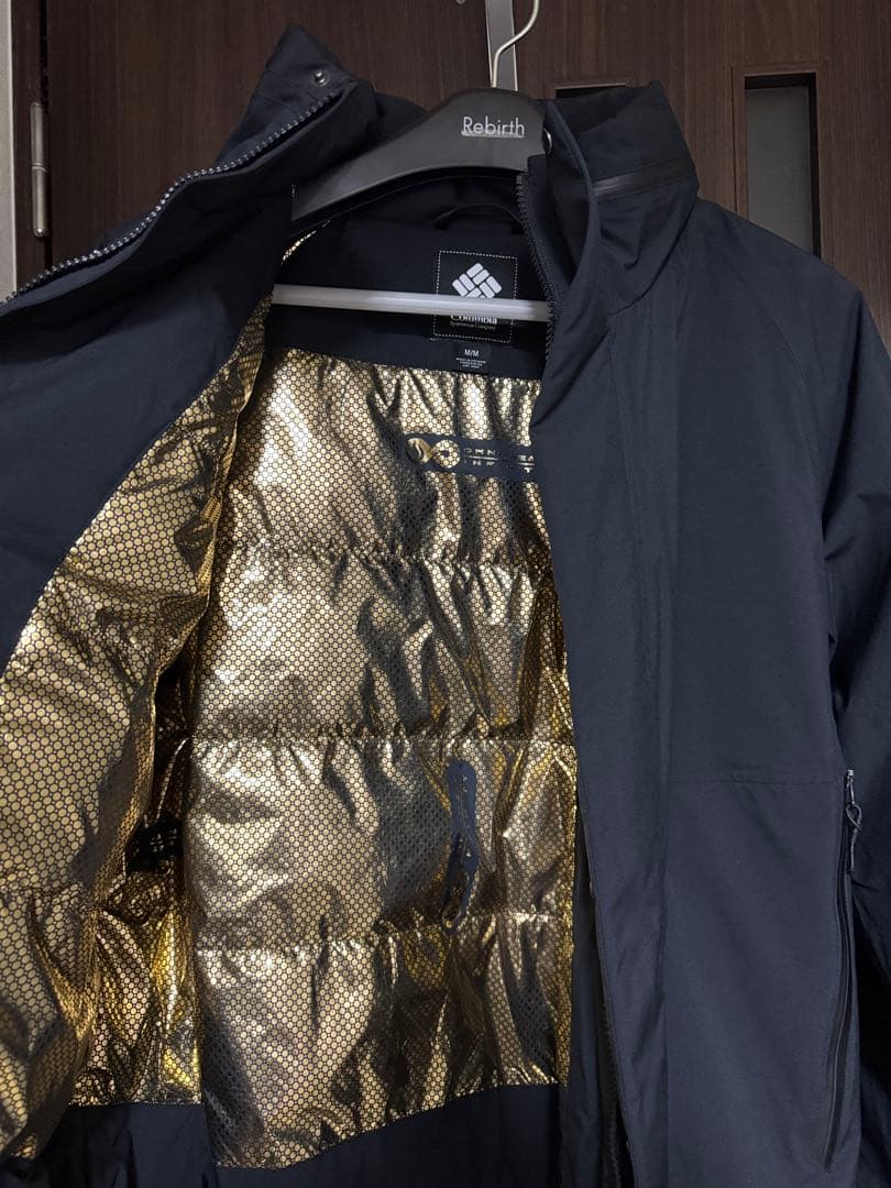 コーブトゥドームブラックインシュレーテッドジャケット　コロンビア　ブラック